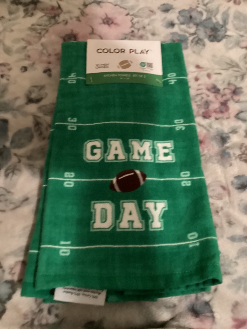 New Colorpay Football Game Day Kitchen Towels -2 pack/ green